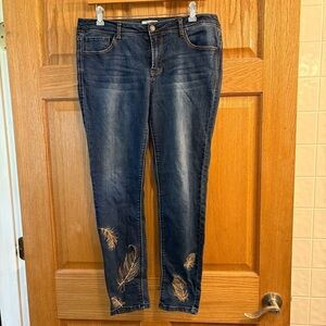 Kensie Jeans Women's 10/30 Blue Dark Wash Skinny Embroidered Cotton Blend 32x27